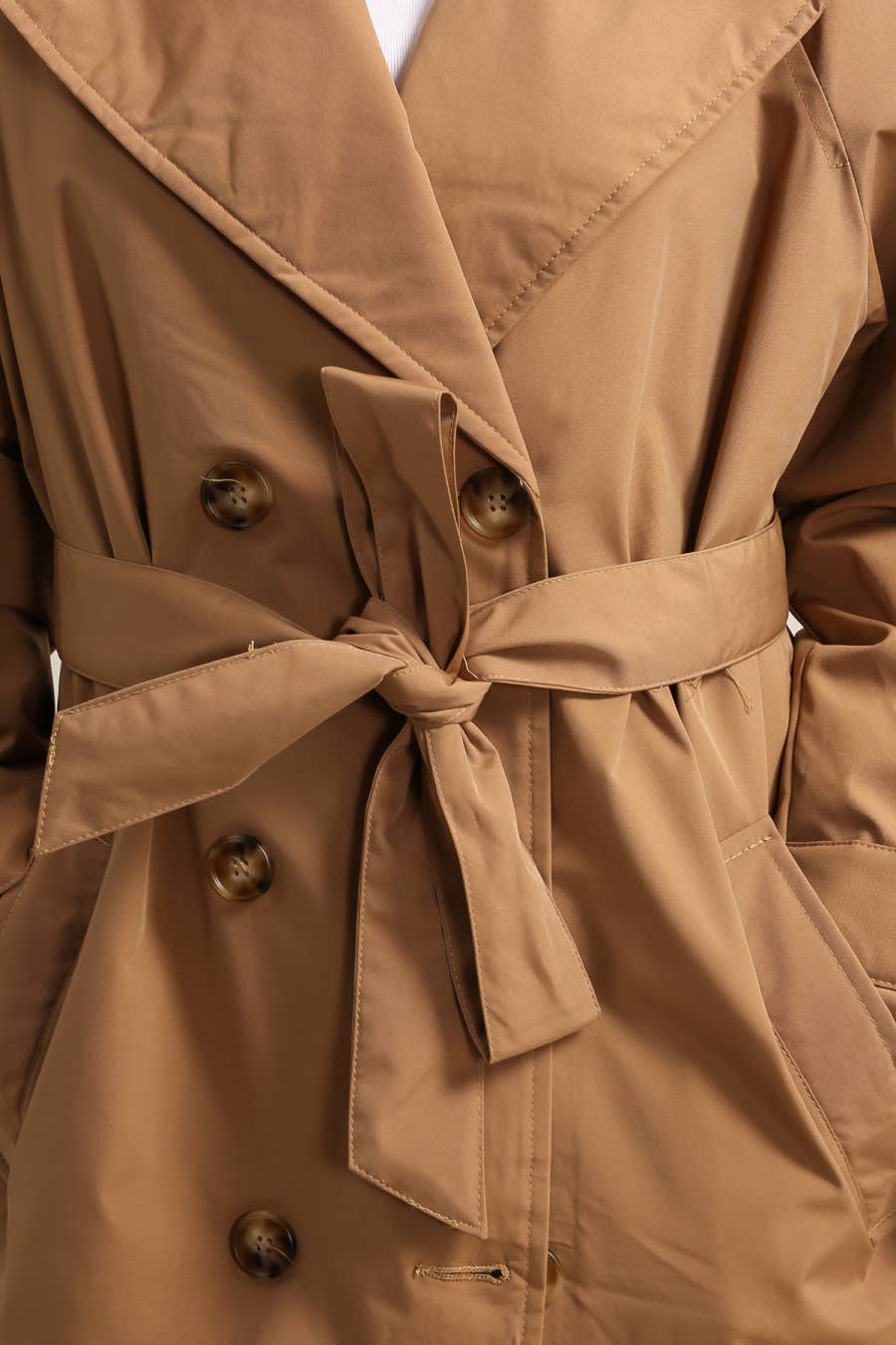 Long waterproof trench coat with light padding